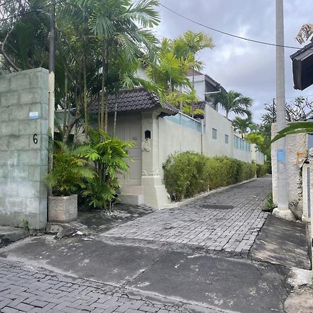 Frangipani Villa Seminyak Exterior foto